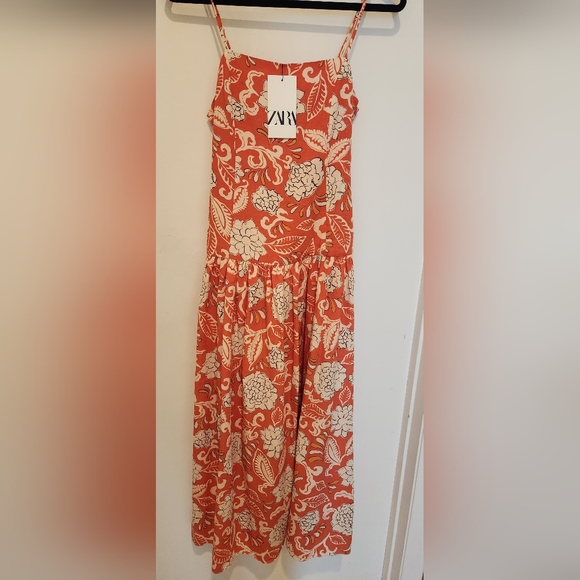 Zara Dress - Picture 7 of 10